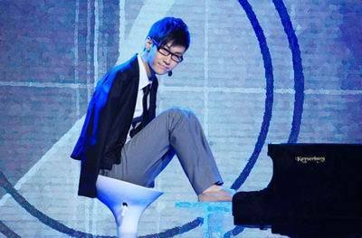 刘伟：无臂钢琴师刘伟