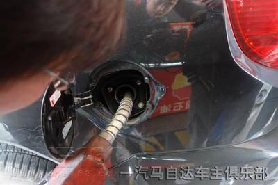 柴油车误加汽油的处理方法 柴油车误加了汽油机油