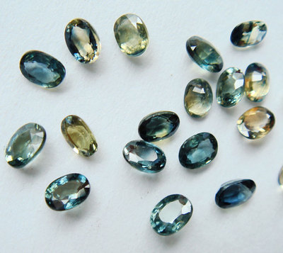 宝石的光学性质——多色性 椭圆的光学性质