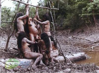 走进非洲食人族部落 汤加里人专吃女人头部肉(组图) 惊心食人族