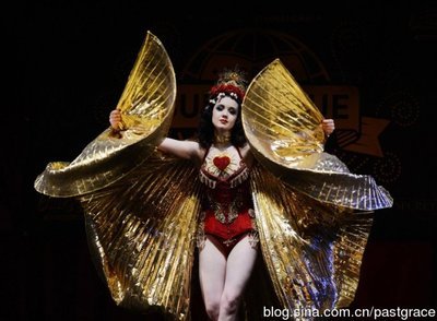 2012伦敦世界Burlesque复古脱衣舞表演大赛精彩图片 复古伦敦