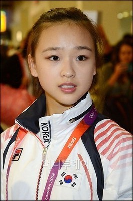 伦敦奥运上惊为天人的韩国运动员美女 伦敦奥运村运动员宿舍