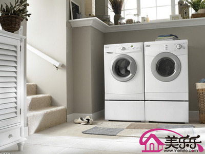 滚筒洗衣机和波轮洗衣机哪个好？ 洗衣机用滚筒还是波轮