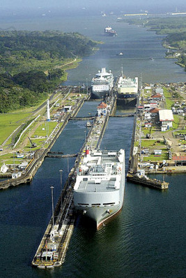 世界七大奇迹之一--伟大的巴拿马运河 世界七大奇迹是什么