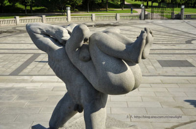 挪威人体雕塑公园一瞥 曰本人体雕塑公园
