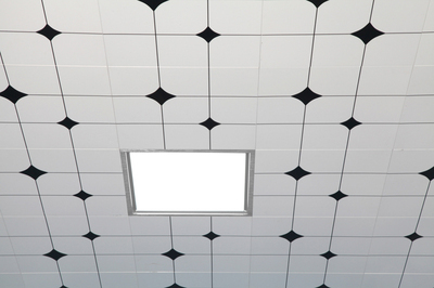 重提“天花板现象” 天花板承重80斤吊灯
