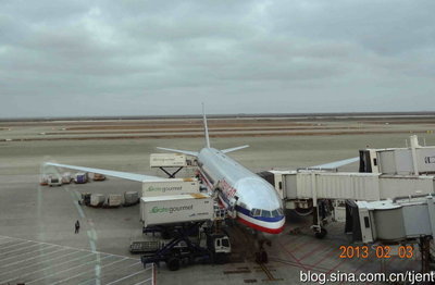 2013年冬浦东机场直飞芝加哥奥黑尔的美国航空公司AA288航班 芝加哥奥黑尔机场攻略