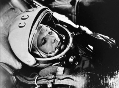 “飞天”前后的加加林（组图） 苏联宇航员加加林