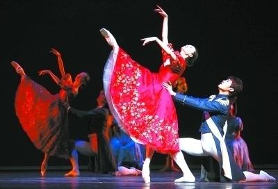 芭蕾舞剧《奥涅金》两段著名的双人舞 俄罗斯著名芭蕾舞剧