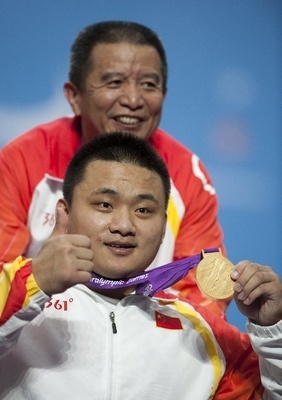 2012伦敦残奥会中国第27金：刘磊男子举重67.5公斤级破世界纪录