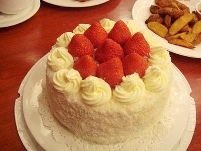 草莓奶油蛋糕 草莓鲜奶油蛋糕