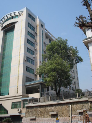 湖南省湘南学院附属医院2011年公开招聘方案 湖南省郴州市湘南学院