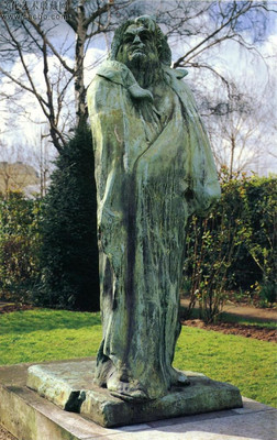 罗丹的《巴尔扎克》雕像 巴尔扎克的雕像