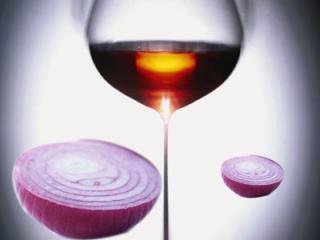 红葡萄酒泡洋葱有神奇的疗效 汉森洋葱葡萄酒