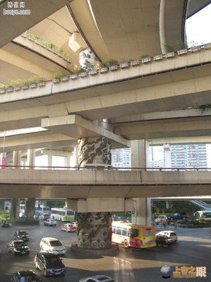 上海延安路高架桥龙柱传说究竟是真是假？ 延安路高架龙柱事件