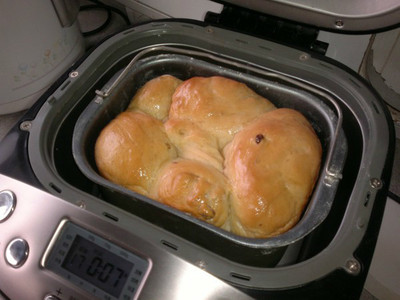 用ACA面包机做面包一样松软可口 面包机做面包如何松软