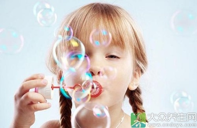 泡泡水的制作方法 工业泡泡水的制作方法