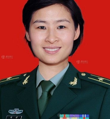 中国第一位女航天员 航天员刘洋生孩子