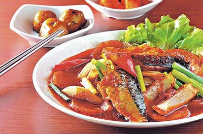 【韩国料理】和大师学做正宗的韩国泡菜 韩国泡菜汤正宗做法