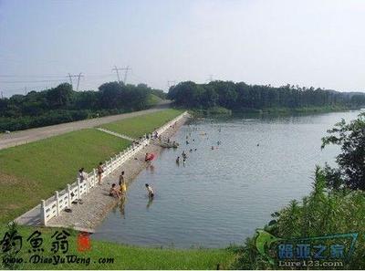 转南京的佛手湖是谁褪下的幽怨之袍 南京佛手湖建筑群