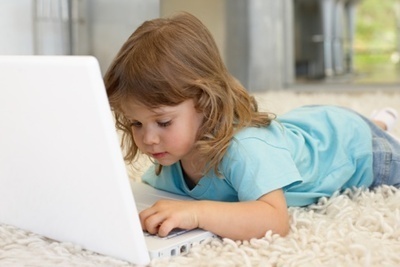 如何解决孩子上网成瘾的问题 孩子上网成瘾怎么办