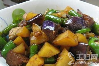 东北最家常的芸豆炖土豆 茄子炖土豆的家常做法