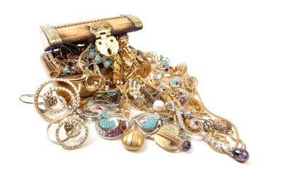 黄金贵：年底购买季，你知道十大国产珠宝品牌吗？