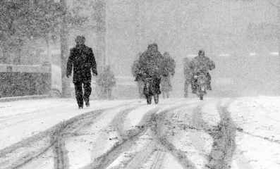 冬雷震震是什么预兆？ 冬雷震震夏雨雪全文