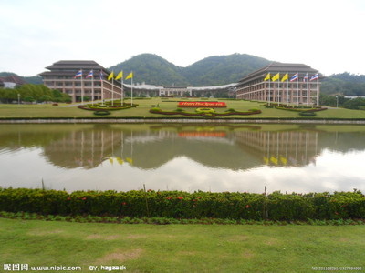 皇太后大学 泰国皇太后大学