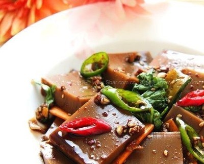 橡子豆腐—夏季清热不可或缺的凉菜 黄瓜干豆腐凉菜