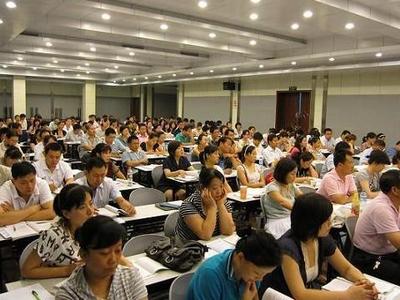 天津人事考试网：2015下半年天津公务员考试公告已发布