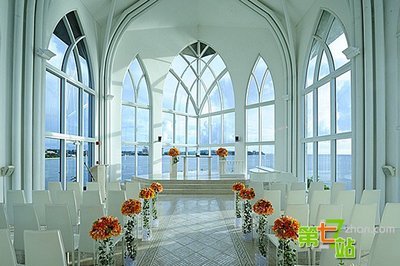 海誓关岛，实拍艺人们的结婚教堂 关岛水晶教堂婚礼