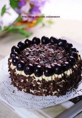 用芝士延续黑森林的传奇---黑森林芝士蛋糕 团购黑森林蛋糕