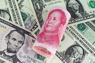 中国特色：人民币大量发行又同时货币紧缩