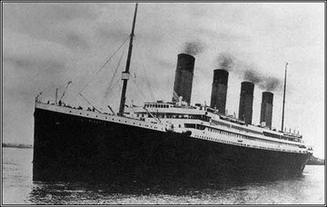 泰坦尼克号沉船之谜泰坦尼克号沉船阴谋论【视频】 泰坦尼克号沉船视频