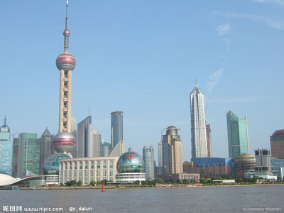 站在东方明珠电视塔上看大上海 东方明珠广播电视塔
