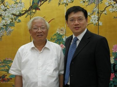 我在南京与胡福明先生的会晤…… 南京开会议会晤票
