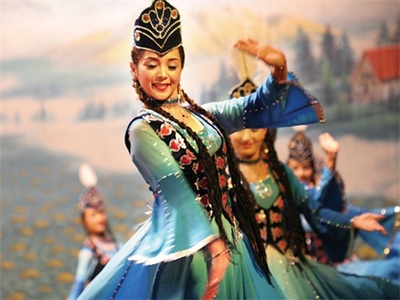 中国塔塔尔族（鞑靼族）人口分布，人口变迁和语言使用情况概述 塔塔尔族舞曲