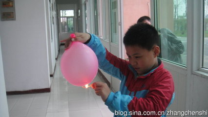 科学小实验：不怕火的气球(已发表)