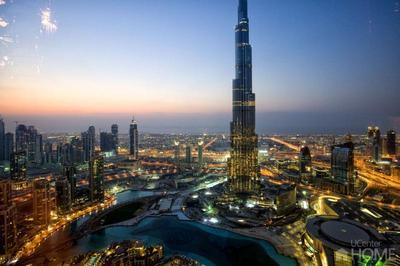 世界最高楼迪拜塔高度达818米，楼层数量超过160层 楼层高度