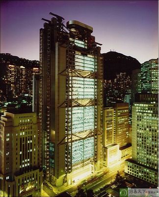 汇丰银行考虑搬迁总部 香港汇丰银行总部大楼