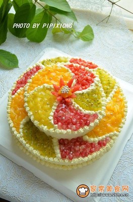 简单烘焙—双层生日蛋糕 双层生日蛋糕图片
