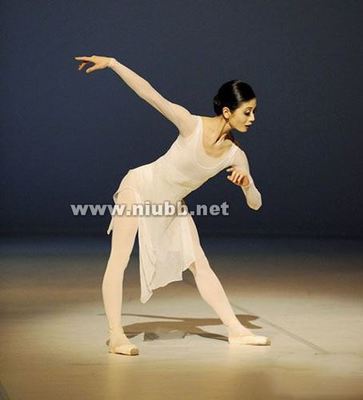 成功就是重复再重复——记韩国芭蕾明星姜秀珍 国际明星芭蕾精品荟萃