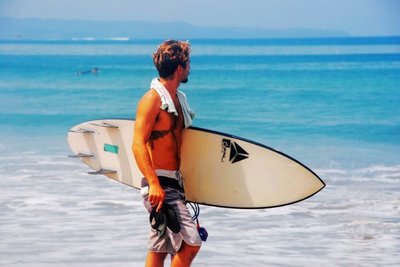 【印尼】库塔海滩，冲浪者的天堂 澳洲冲浪者天堂