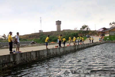 再次路亚鲈鱼（下） 路亚海鲈鱼视频