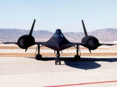 [转载]黑鸟——SR-71高空侦察机 黑鸟侦察机