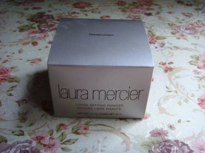 新入lauramercier散粉，四款散粉对比，^_^)y睫毛帖内眼线我也可以 laura mercier