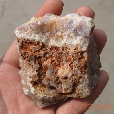 天然水晶原石种类介绍 各种水晶原石图片大全