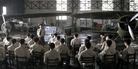 《远去的飞鹰》解秘中日空战史 电视剧大全远去的飞鹰