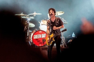 GREENDAY——《VivaLaGloria!》 greenday不来中国原因